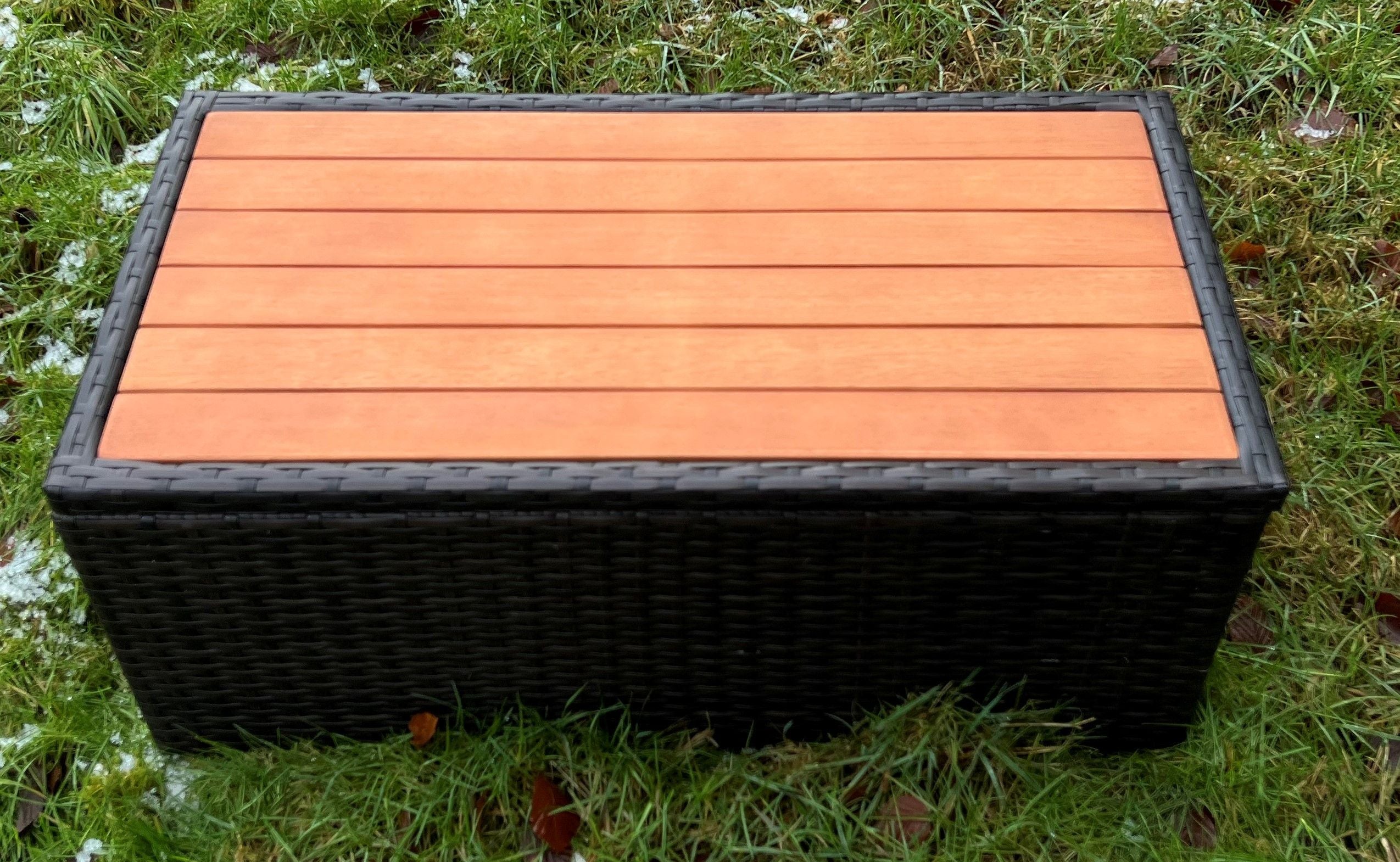 Outdoor Wicker Table