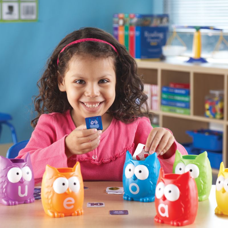 Vowel Owl Sorting Set pk106