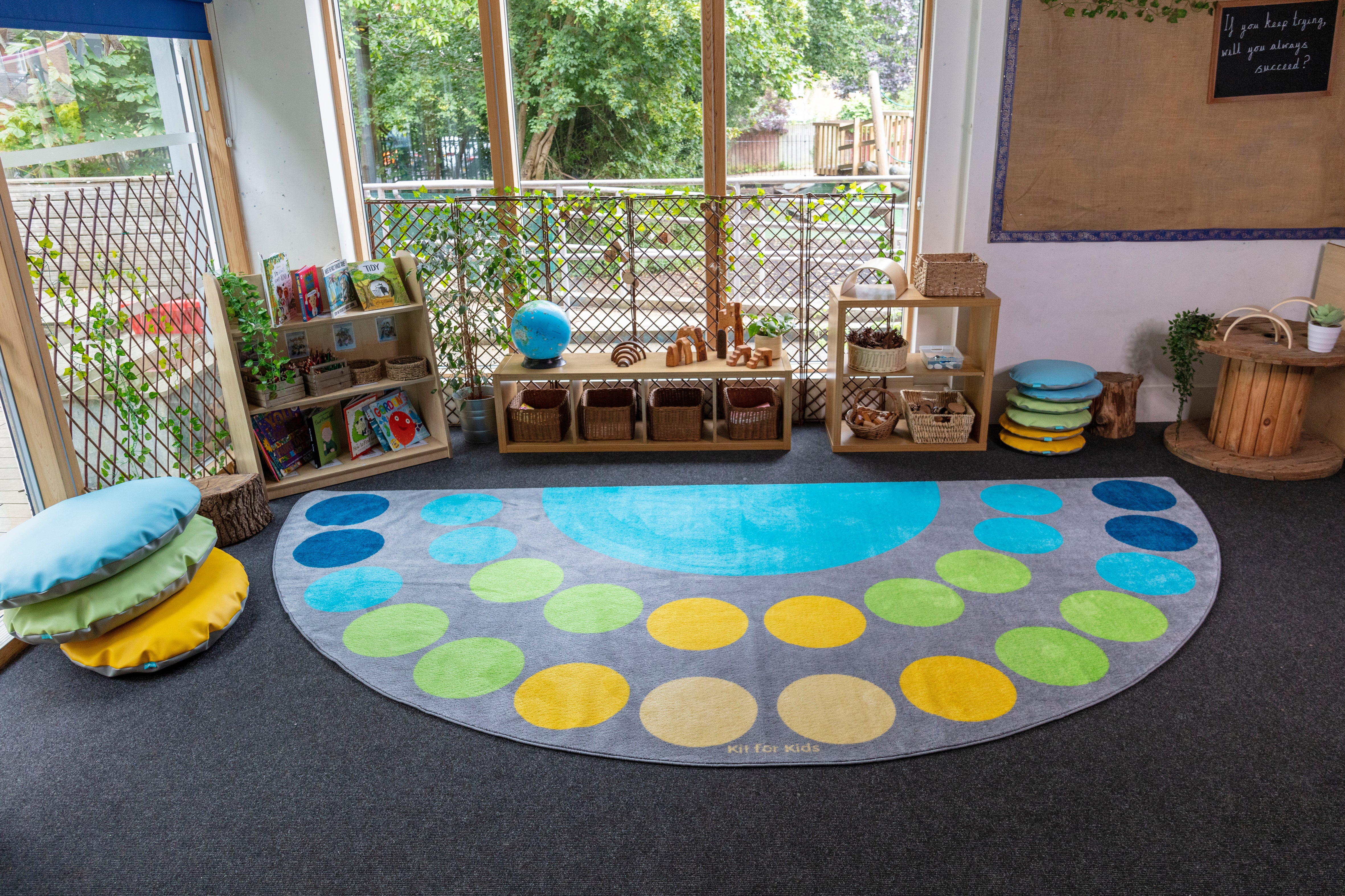 Lake Large Semi-Circle Placement Carpet 4x2m