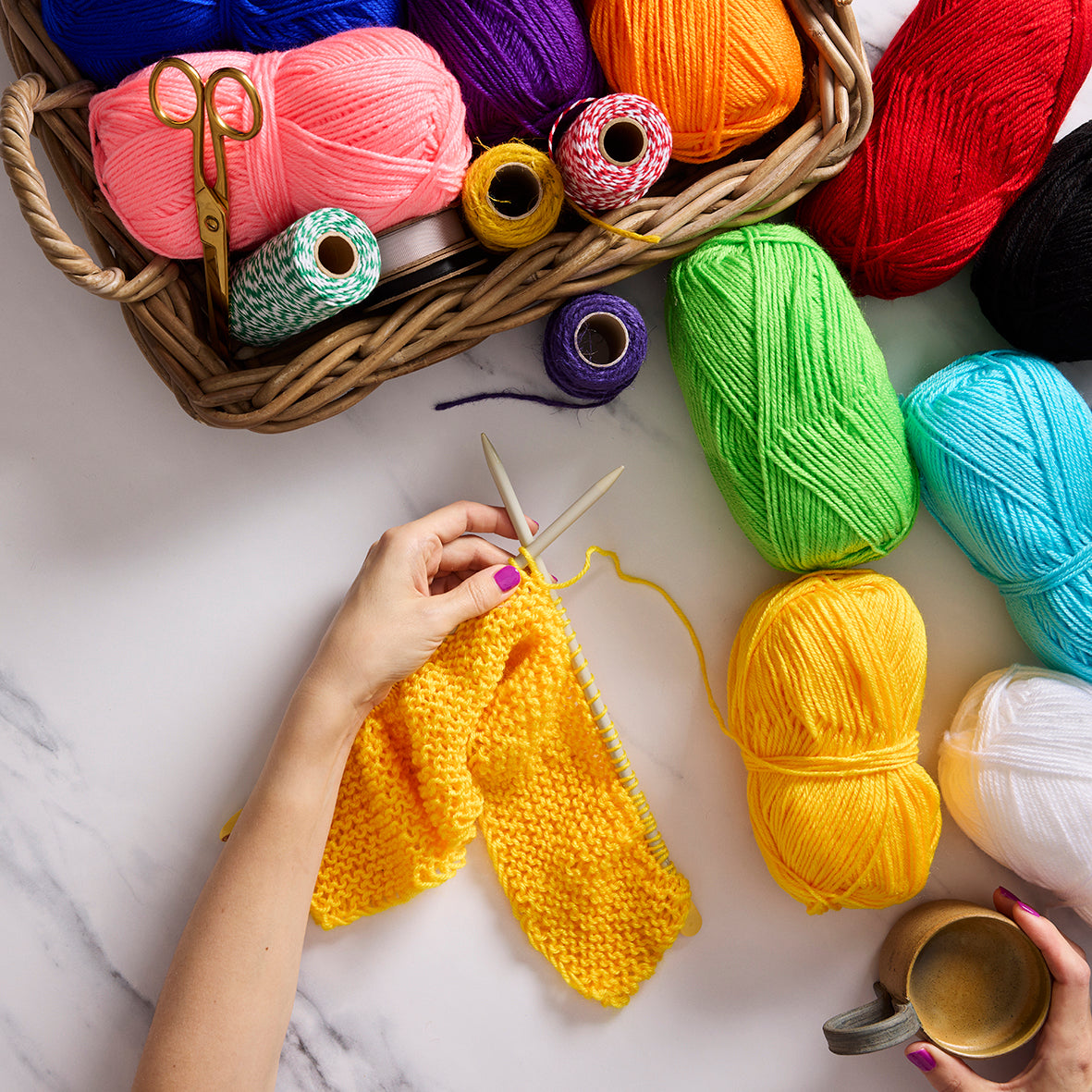 Double Knit Yarn 10 x 100g