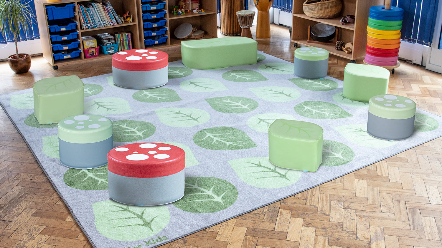 Natural World Leaf Seat