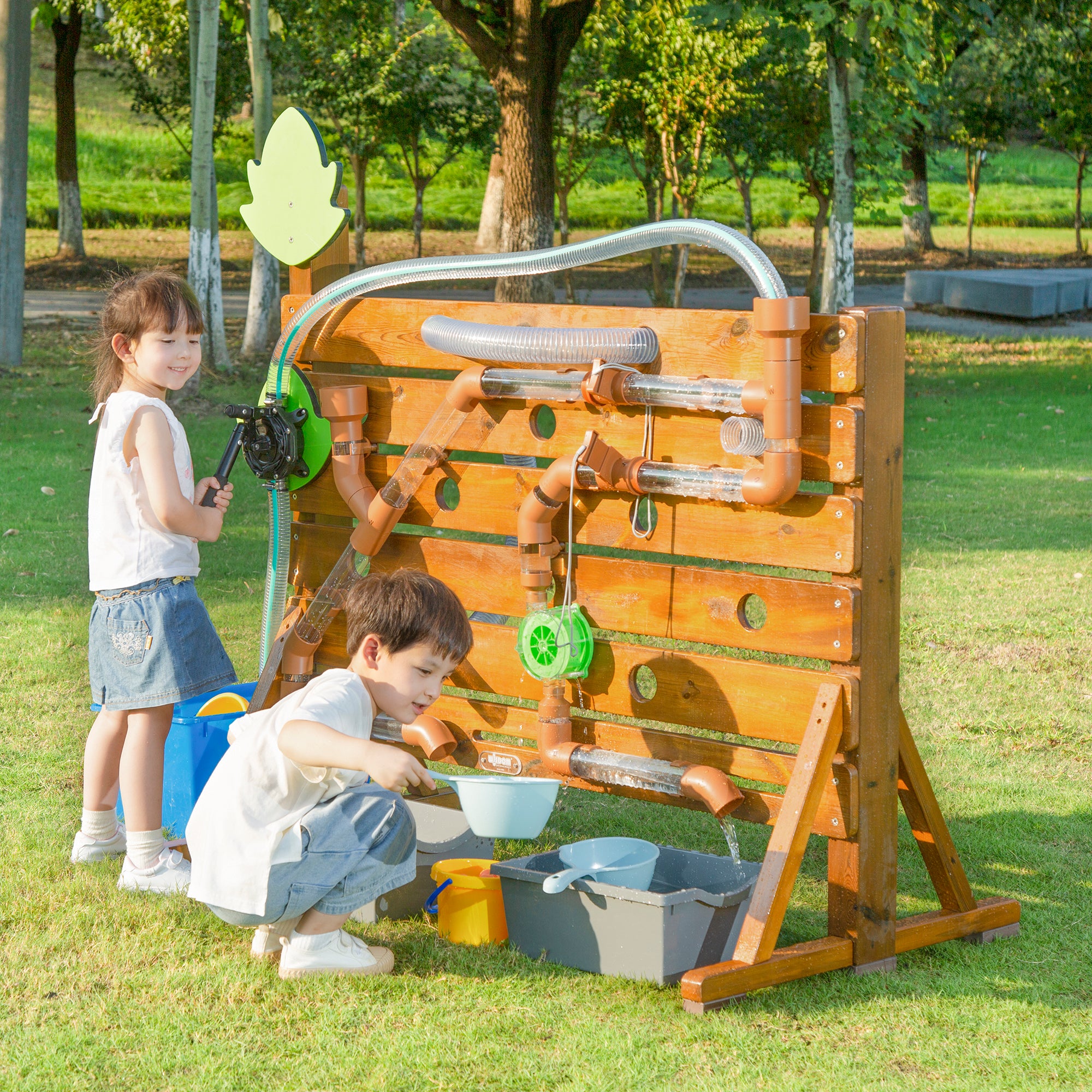 Outdoor Water Wallboard