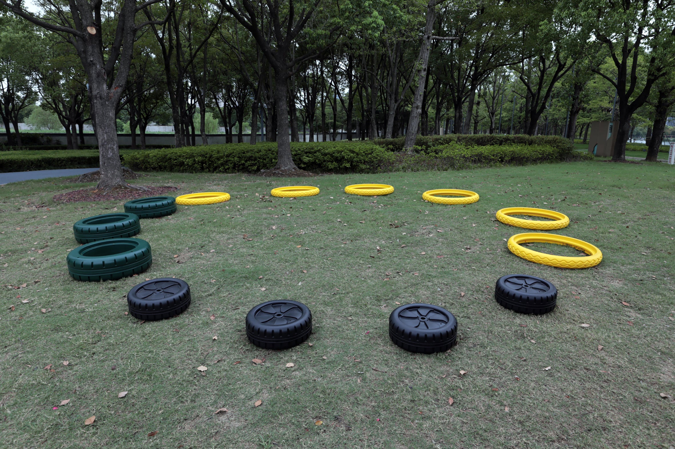 Outdoor Tyre Challenge Set