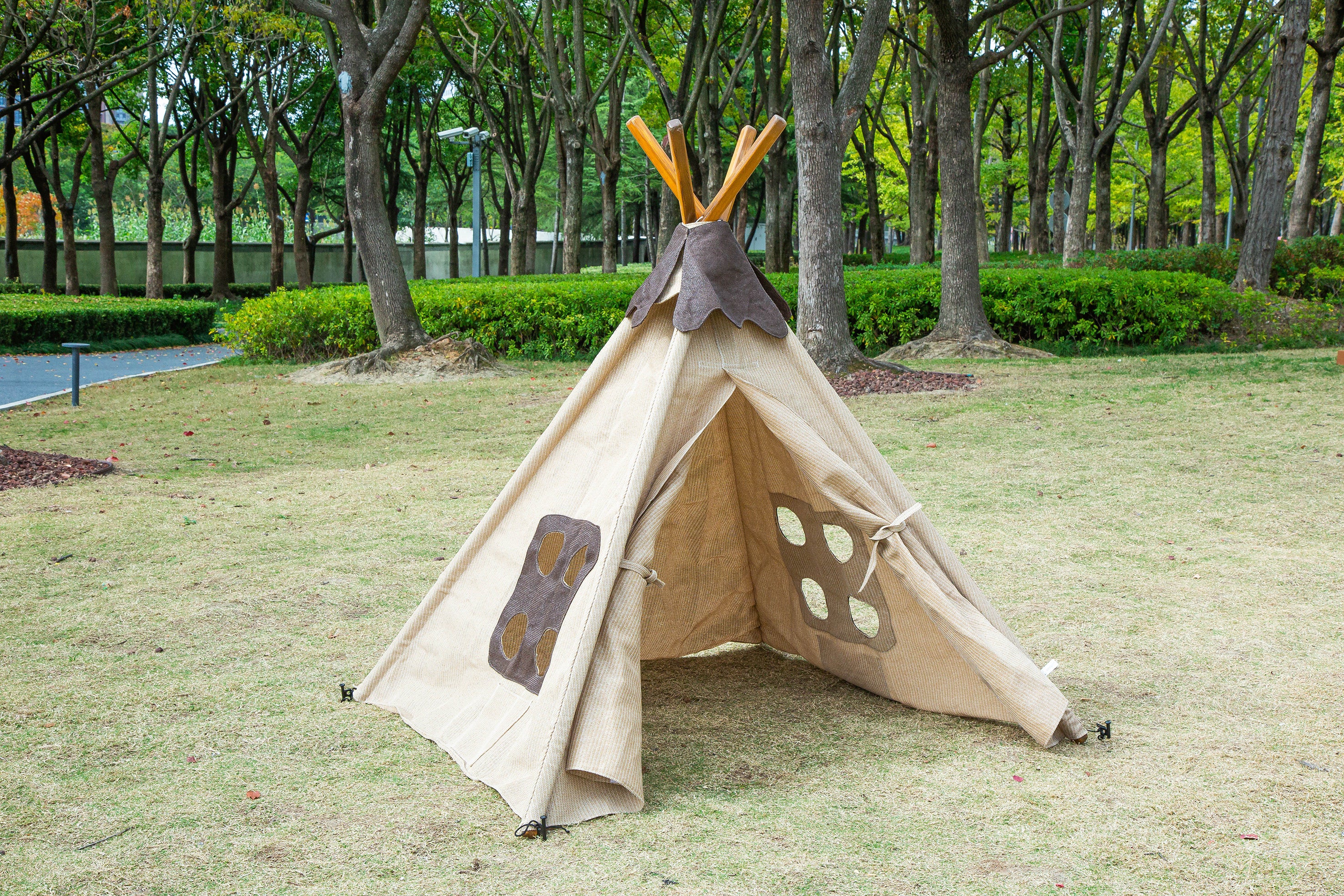 Outdoor Discovery Tent