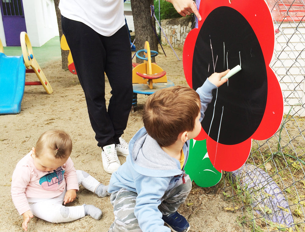 Giant Flower Chalkboards pk 3