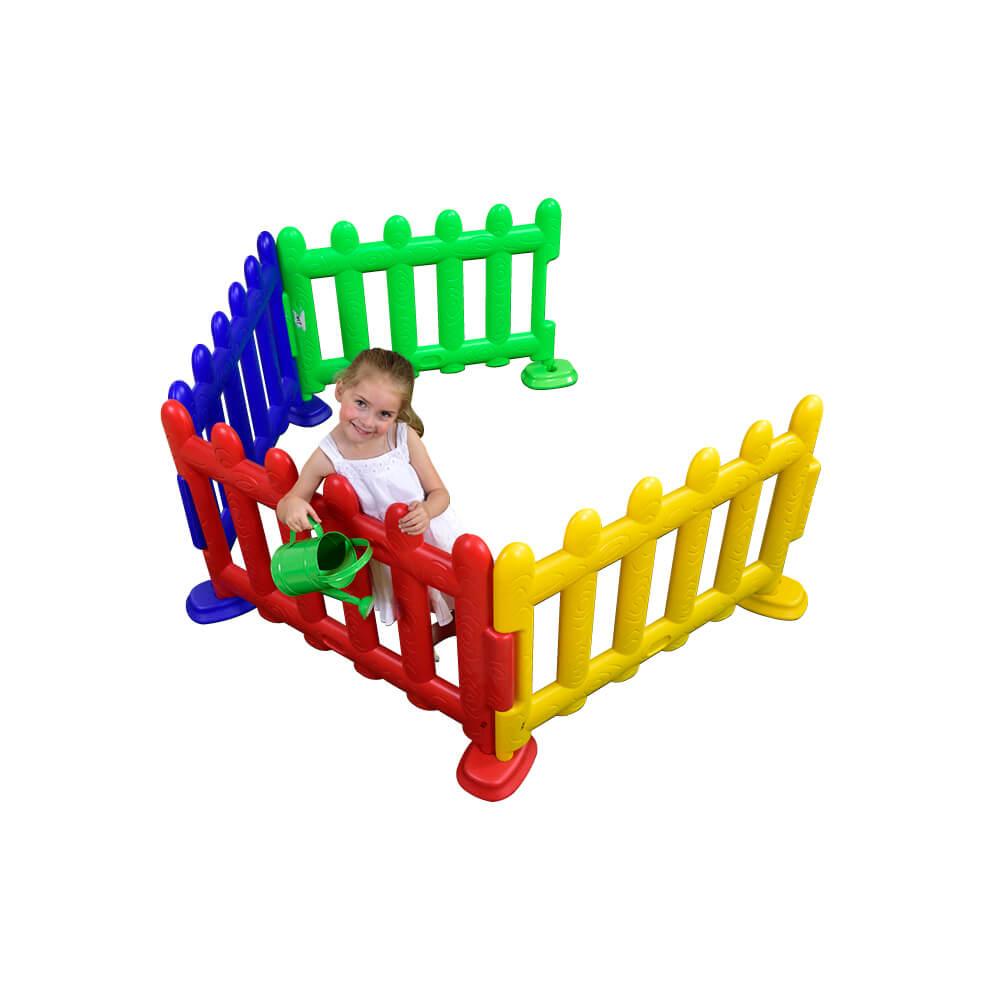 Outdoor/Indoor Picket Fence