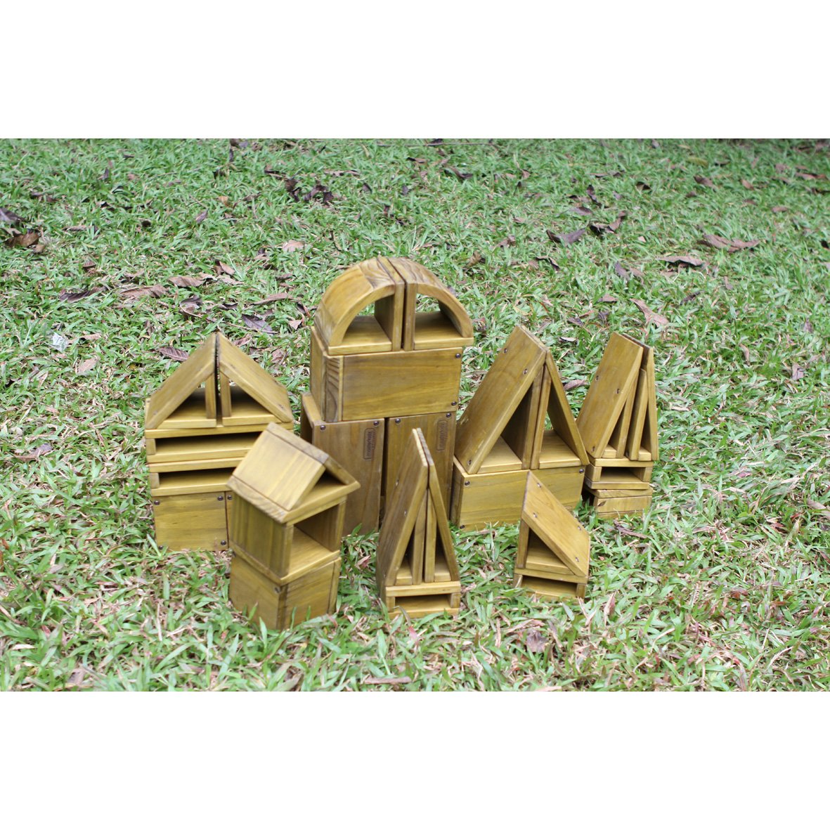 Outdoor-Hollow-Blocks-(Natural)-pk-27