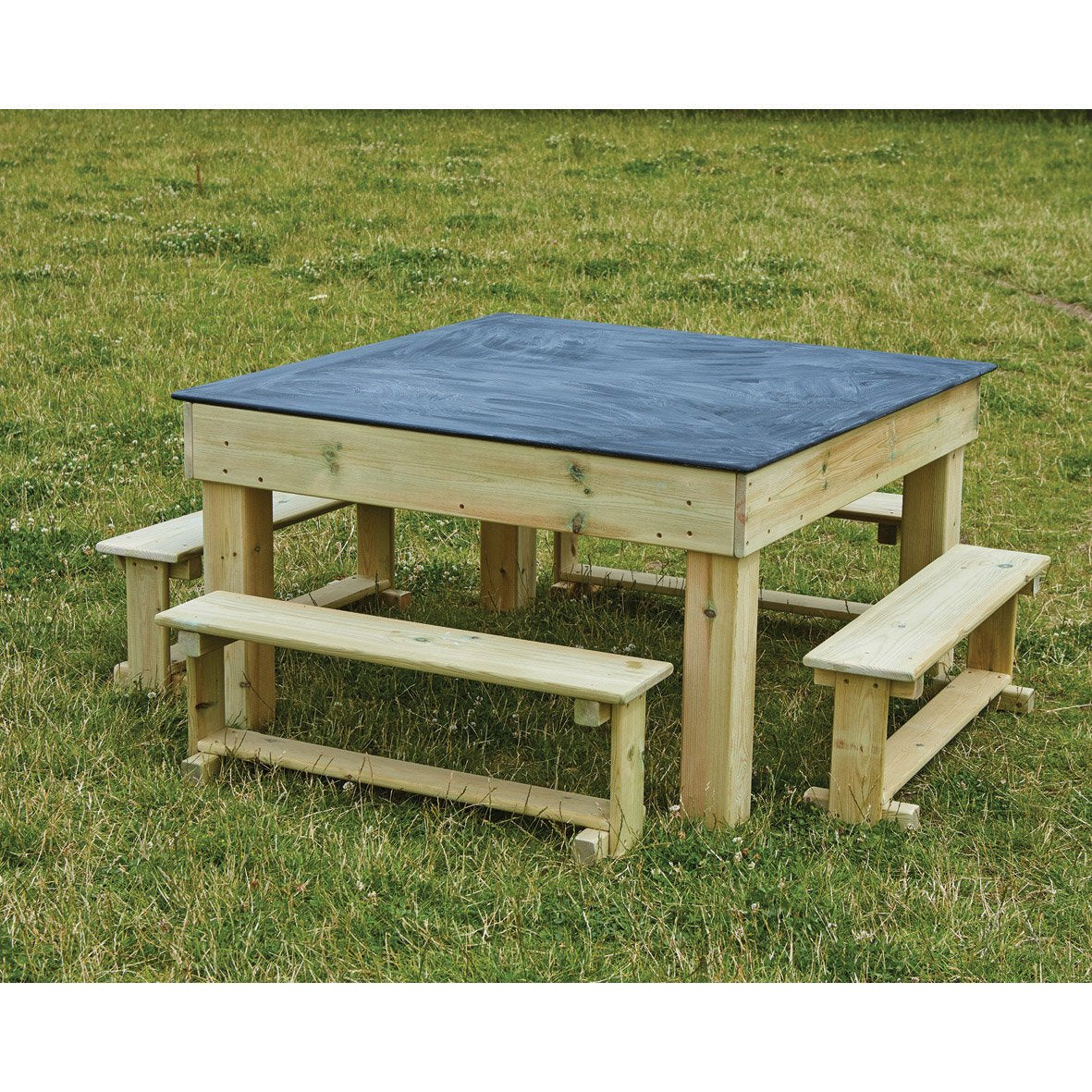 Chalkboard-Table-and-Benches