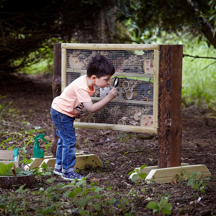 Freestanding Bug Hotel