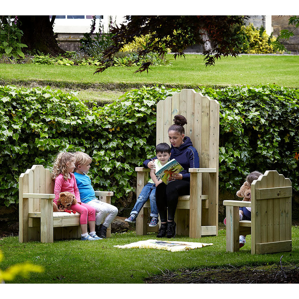 Outdoor Storytelling Chair