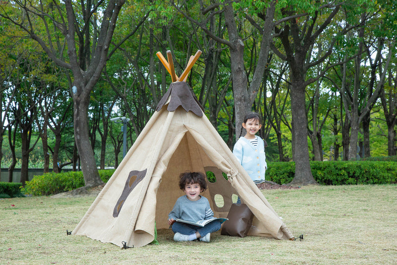 Outdoor Discovery Tent