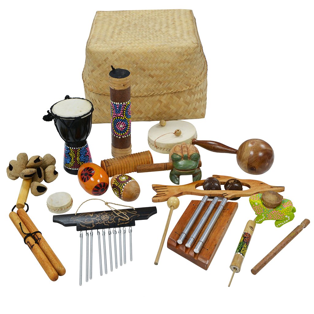 15-Player Multicultural Basket 